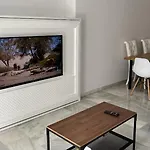 Mi Capricho 2ba Beachfront Complex-apartment Beachside With Sea Views דירה