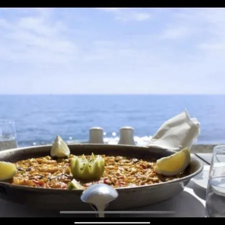 Mi Capricho 2ba Beachfront Complex-apartment Beachside With Sea Views *